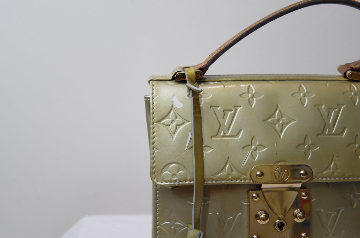 Louis Vuitton Vernis Spring Street Hand Bag Yellow Patent leather  ref.173228 - Joli Closet