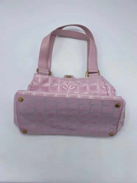 CHANEL 2003-2004 Classic Square Flap 17 Pink Caviar