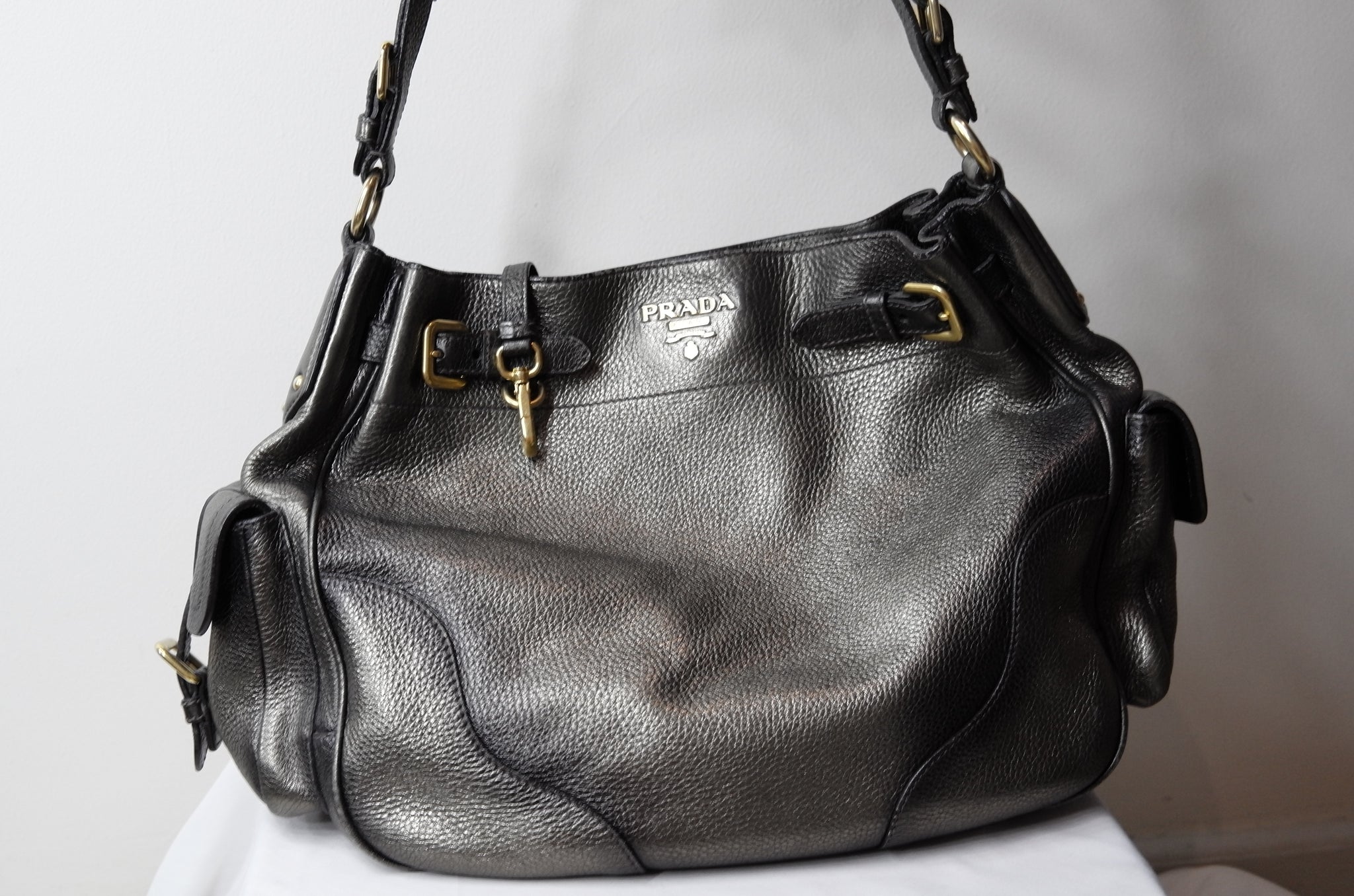 PRADA Vitello Daino Side-Pocket Leather Tote Shoulder Bag Black