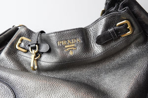Prada Vitello Daino side pocket in silver metallic bag - Dyva's Closet