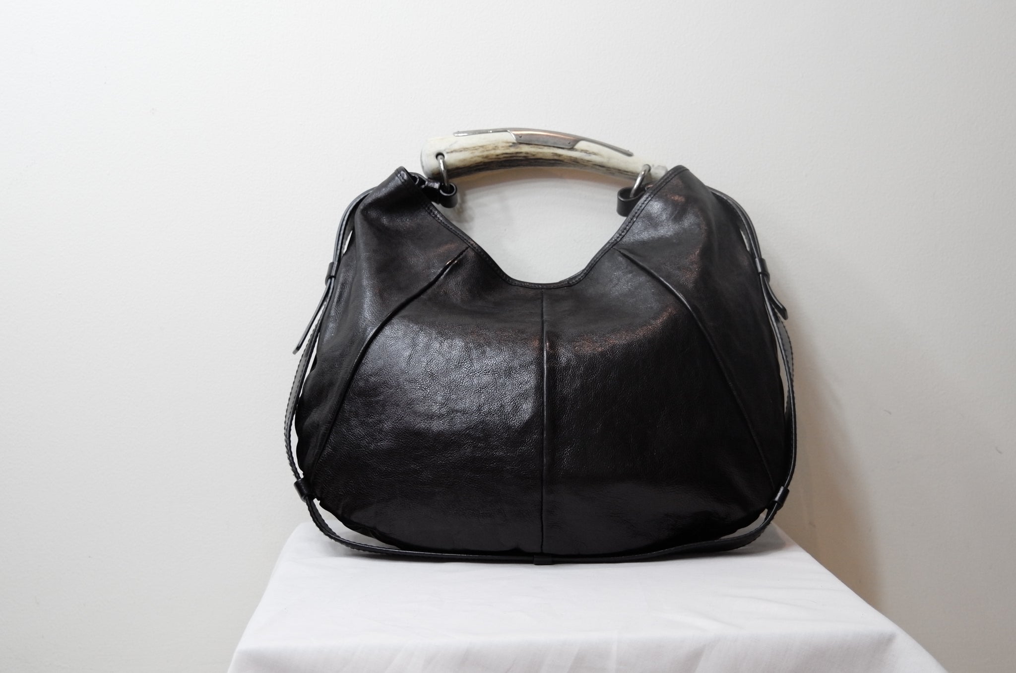 Yves Saint Laurent Mombasa Bag  Yves saint laurent, Brown leather  handbags, Leather handbags